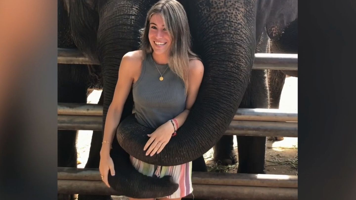 Fail in Thailand: Spanische Touristin posiert mit Elefanten – dann hat ein Tier genug von der Fotosession