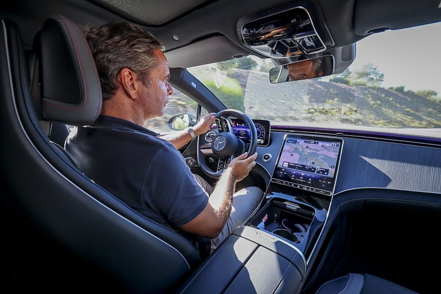 Vergleich BMW i5 eDrive40 - Mercedes EQE 350