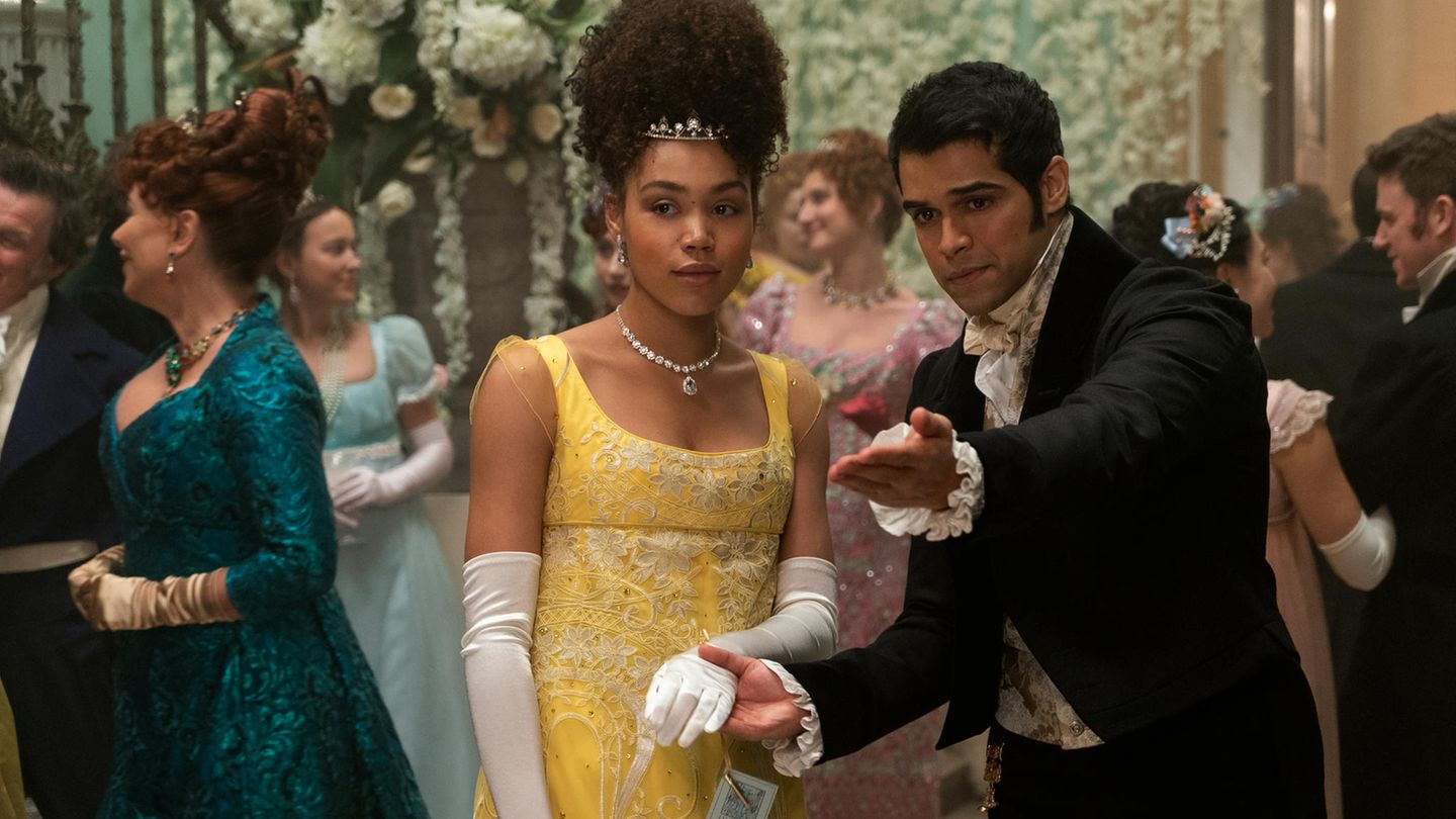 “Bridgerton” star Ruby Barker makes allegations against Netflix