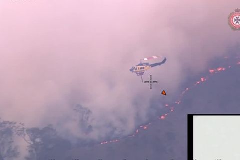 Video: Australien: Waldbrandbekämpfung aus der Luft