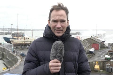 Reporter berichtet über Jahrhundert-Orkantief Ciarán