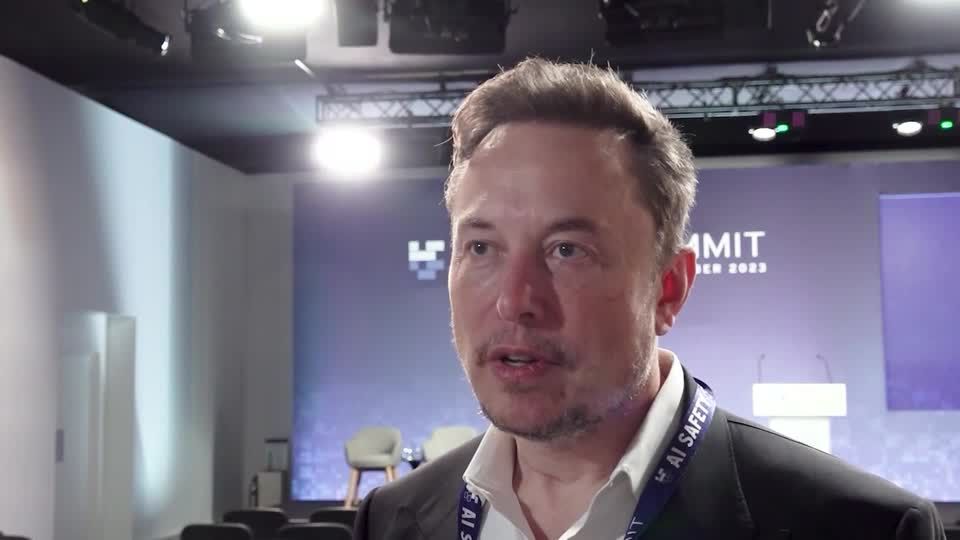 Video: Elon Musk zu KI: "Existenzielles Risiko" Video: Elon Musk zu KI: "Existenzielles Risiko"