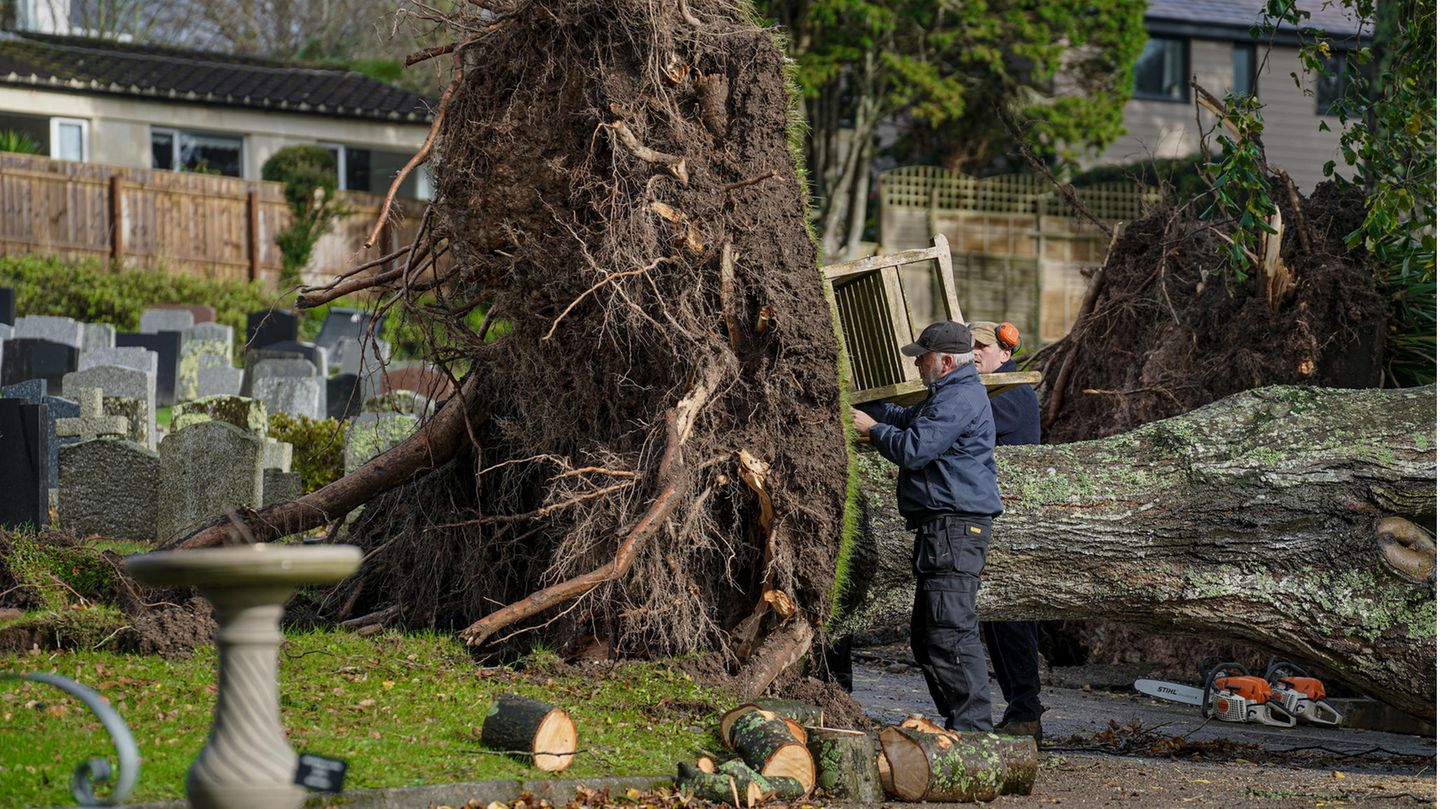 Luftbild aus der Toskana: Ganze Straßen sind überflutet