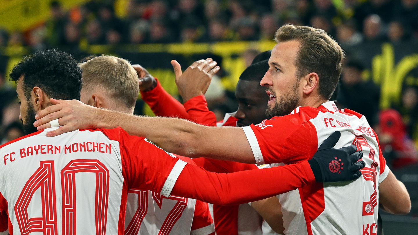 Bundesliga FC Bayern München siegt bei Borussia Dortmund mit 40 STERN.de