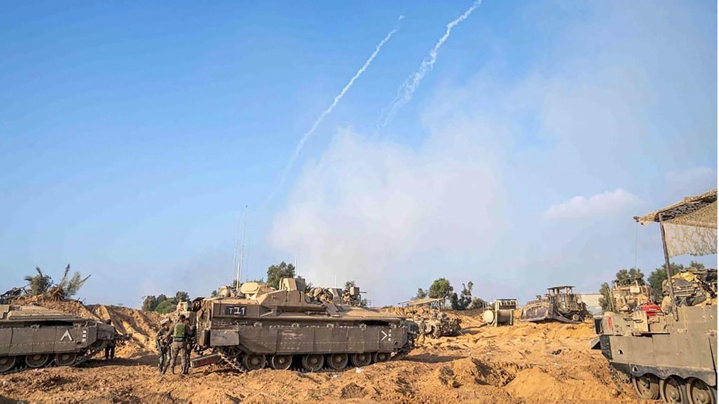 Israel News: 2,500 targets attacked since ground combat began, according to army
