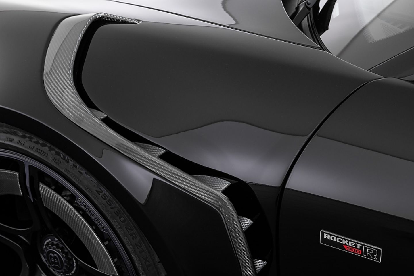 Brabus 900 Rocket R