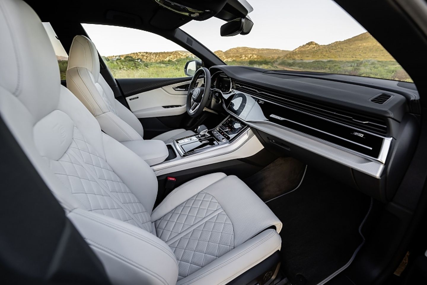 Audi_Q8_50_TDI-9.jpg