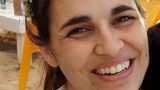 Yarden wurde gemeinsam mit ihrem Mann Alon und ihrer dreijährigen Tochter Geffen auch von der Hamas entführt. Beim Fluchtversuch konnten ihr Mann und ihre Tochter entkommen. Yarden wurde von den Terroristen zurückgehalten und wieder mitgenommen 