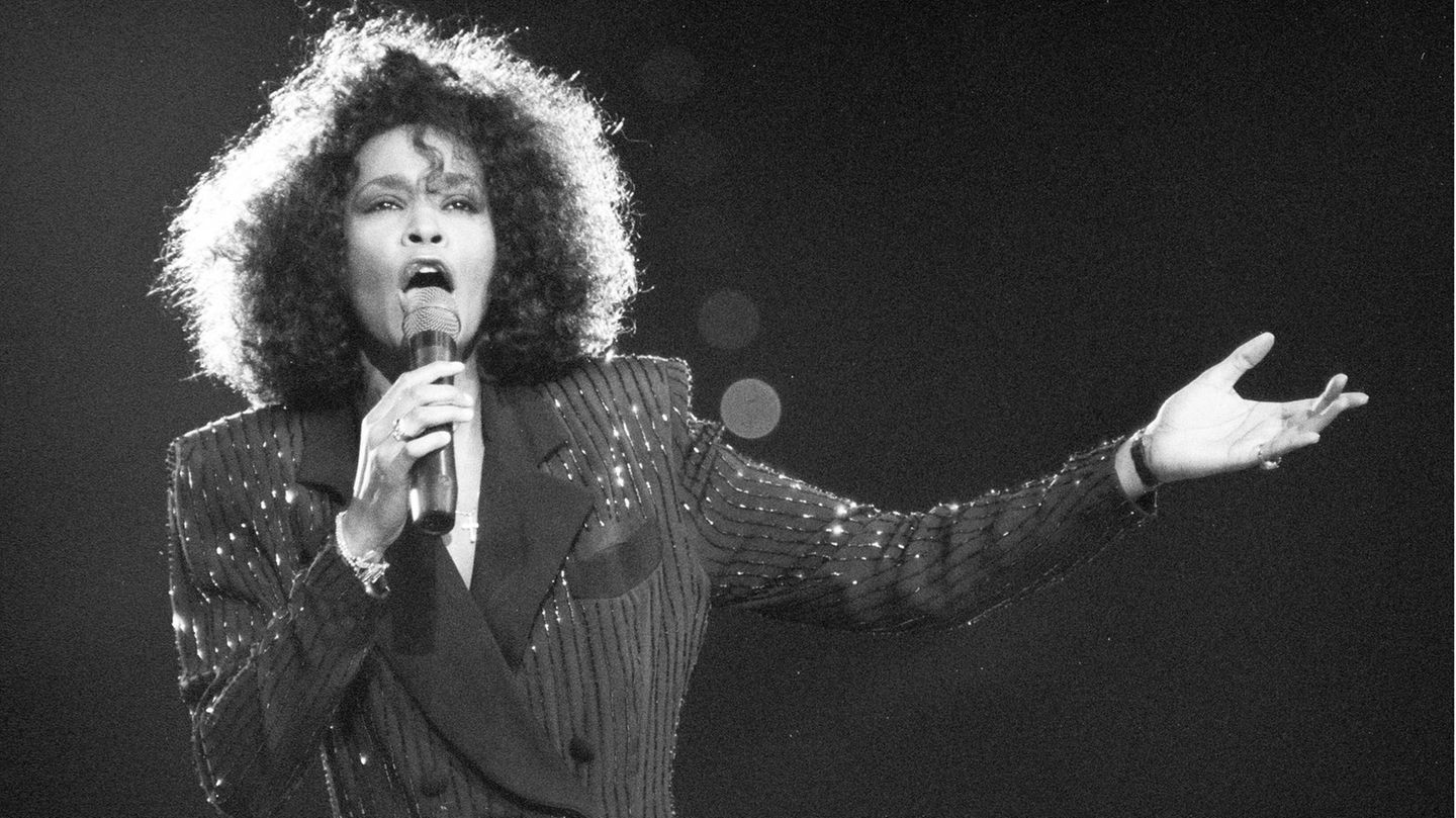 Whitney Houston
