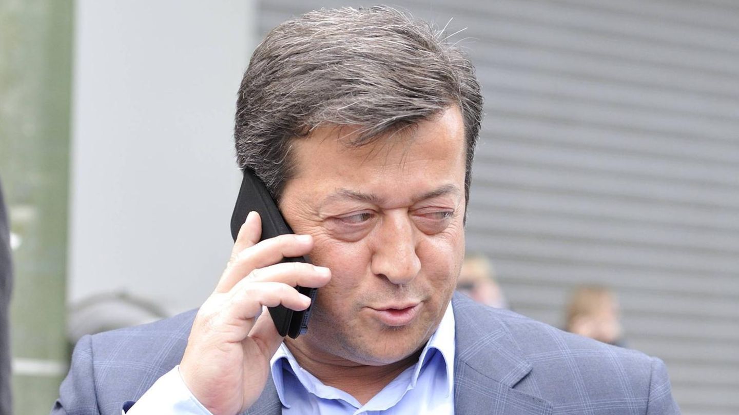 Mesut Özil’s father: My son is “used to some extent”