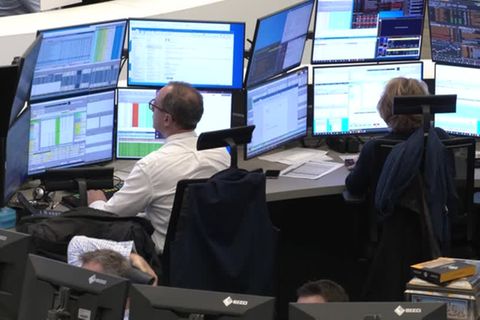 Video: Börse: Anleger gespannt auf Quartalsberichte