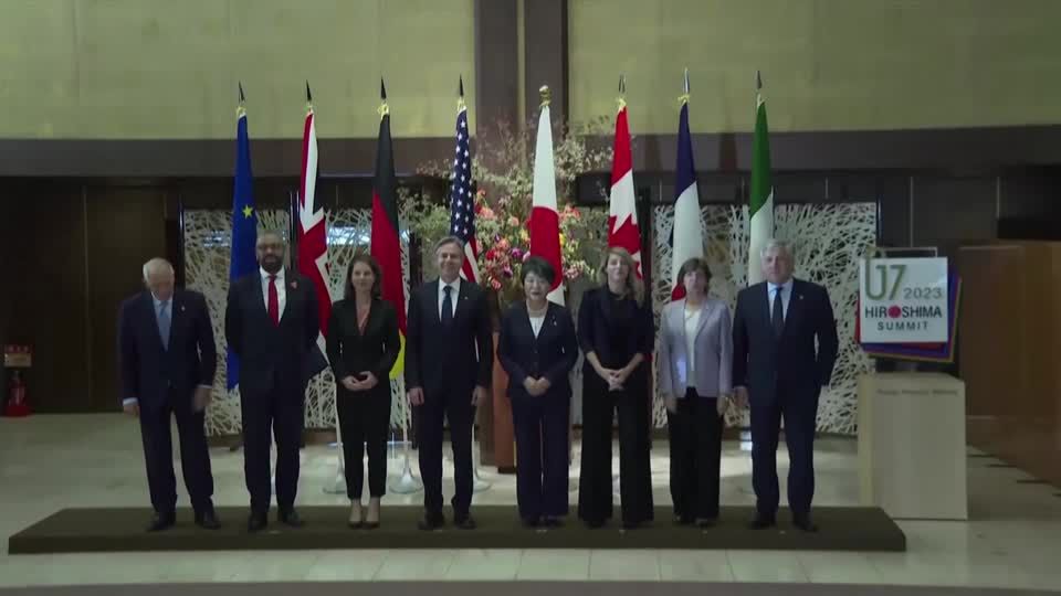 Video: G7-Außenminister fordern humanitäre Feuerpausen in Gaza Video: G7-Außenminister fordern humanitäre Feuerpausen in Gaza
