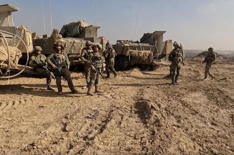 Reporterin begleitet israelische Armee im Gazastreifen: "Bilder tun weh"