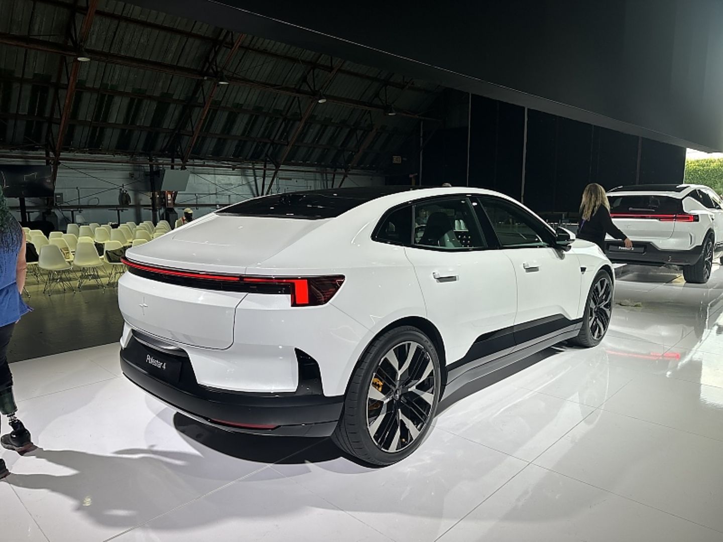 Polestar 4