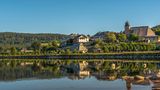 Eine winterliche Auszeit im Schwarzwald, davon träumen offenbar in diesem Jahr einige Menschen. Die Nachfrage für einen Urlaub in Schluchsee ist jedenfalls um 150,36 Prozent angestiegen. Und das ist kein Wunder, denn der Kurort am gleichnamigen See im Süden des Schwarzwaldes ist bekannt für die erholsame Mischung aus attraktiven Freizeitangeboten und Ruhe. 