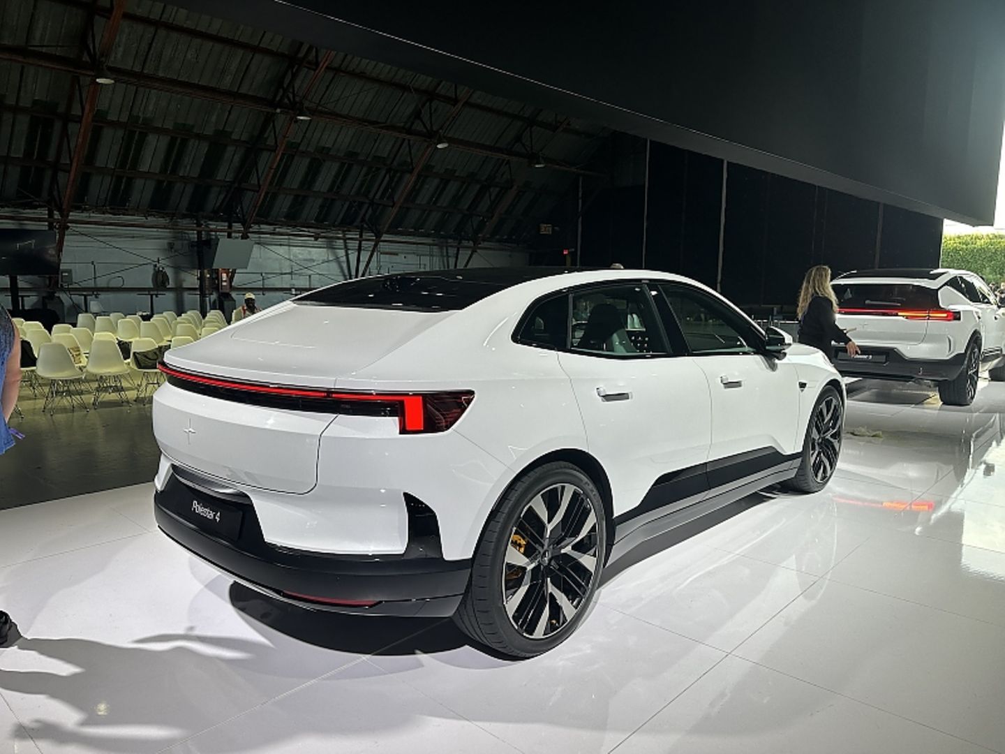 Polestar 4 2024