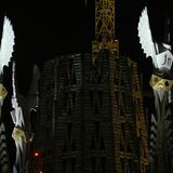 Die beleuchteten Türme der Sagrada Familia