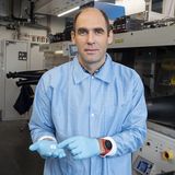 Kostiantyn Kravchyk forscht bei der Empa an neuen Batterien