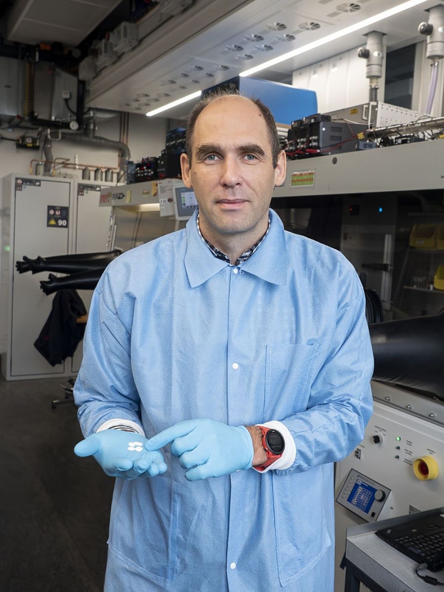 Kostiantyn Kravchyk forscht bei der Empa an neuen Batterien