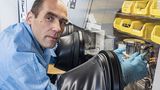 Kostiantyn Kravchyk forscht bei der Empa an neuen Batterien