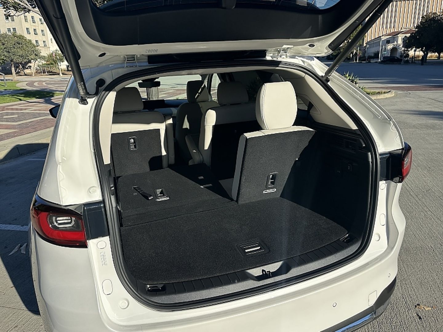 Mazda CX-90 PHEV 2024
