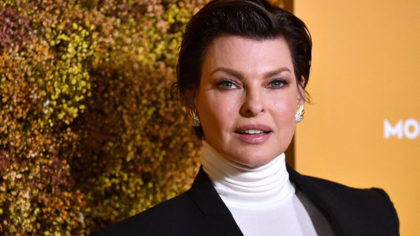 Former supermodel Linda Evangelista talks about extreme diets to maintain her weight