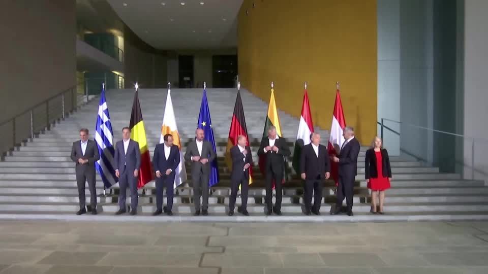 Video: Wohin steuert die EU? Scholz empfängt Staats- und Ministerpräsidenten in Berlin Video: Wohin steuert die EU? Scholz empfängt Staats- und Ministerpräsidenten in Berlin