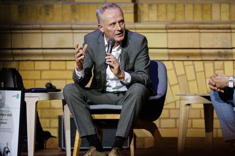 "Hochgradig inakzeptabel und gefährlich": Christian Streich bei Verleihung des Julius-Hirsch-Preises