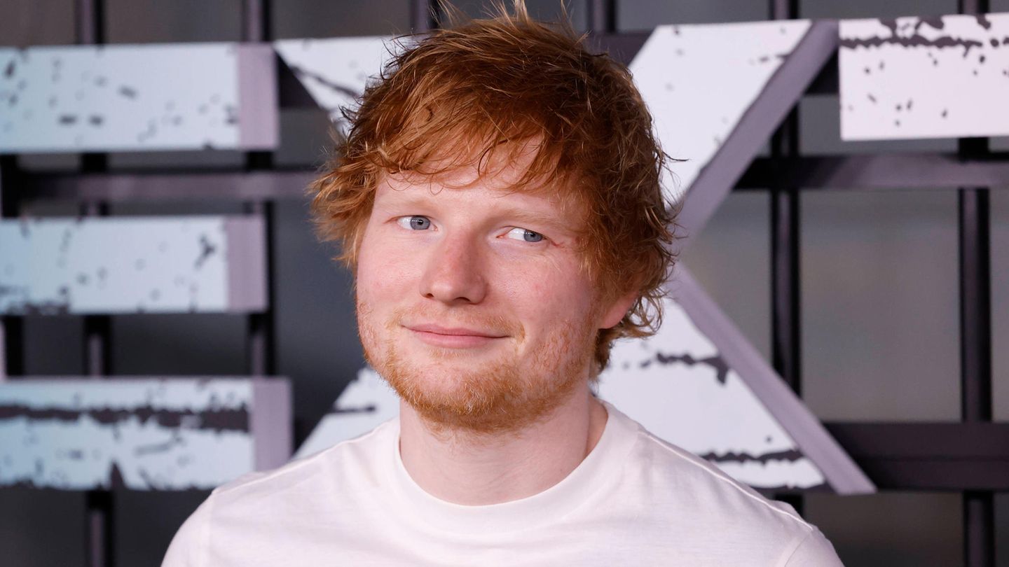People of today: For a good cause: Ed Sheeran is auctioning off his underwear