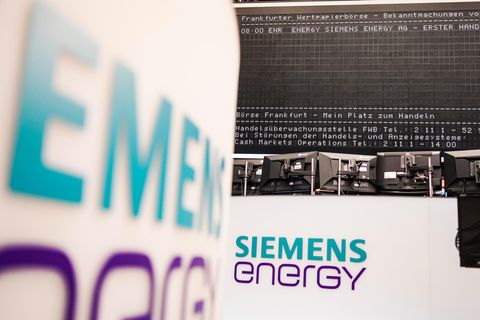 Das Logo von "Siemens Energy" ist in der Frankfurter Börse zu sehen