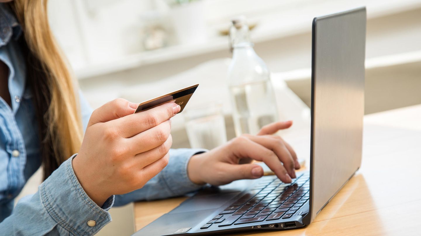 Schuldneratlas 2023 Laut Schuldneratlas 2023 verschulden sich vor allem junge Leute