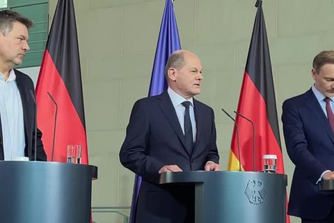 Video: Klatsche für Ampel - Verfassungsgericht kippt Klimarücklage von 2021