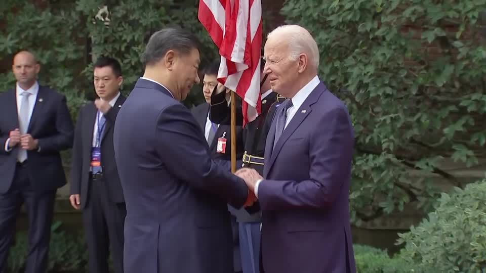 Video: Biden trifft Xi - persönlich Video: Biden trifft Xi - persönlich
