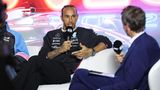 Rekord-Weltmeister Lewis Hamilton hat nichts gegen die Show: "Es ist sehr cool, hier zu sein. Ich habe Las Vegas so oft in Filmen gesehen, jetzt stehe ich hier, die Energie in dieser Stadt ist atemberaubend. Amerika hat so viele tolle Städte zu bieten, aber selbst unter denen sticht Las Vegas heraus", sagte er.