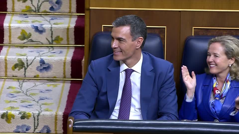 Video: Sozialist Sanchez in Spanien zum Ministerpräsidenten gewählt Video: Sozialist Sanchez in Spanien zum Ministerpräsidenten gewählt