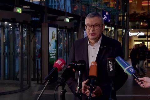 Video: Nach Lokführerstreik - Bahn strebt Regelbetrieb ab Freitag an