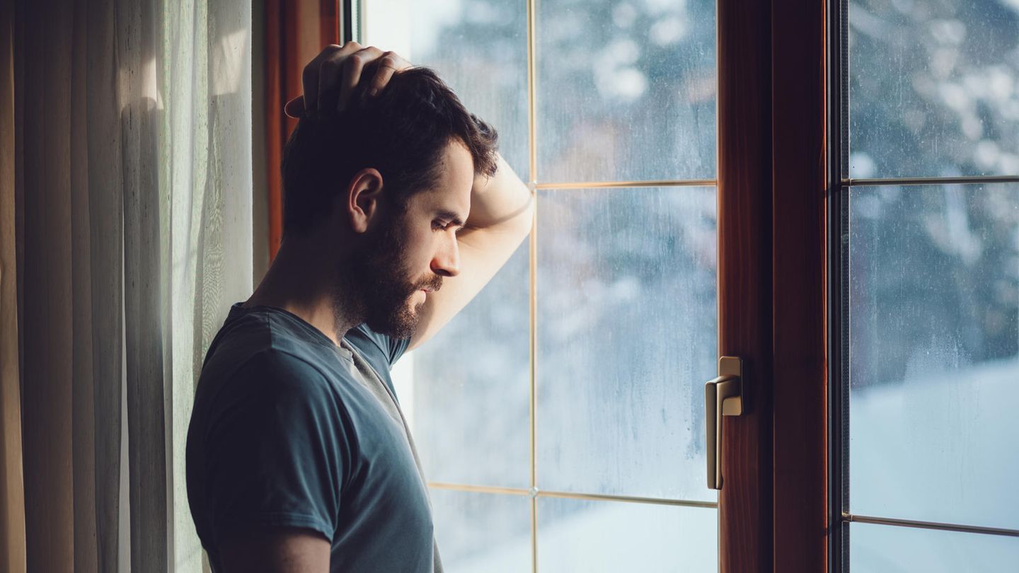 ?  How men deal with mental health problems today