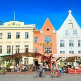 Die Altstadt in der Hauptstadt Tallinn: In Estland gilt in der Gastronomie ein Mehrwertsteuersatz von 20 Prozent.