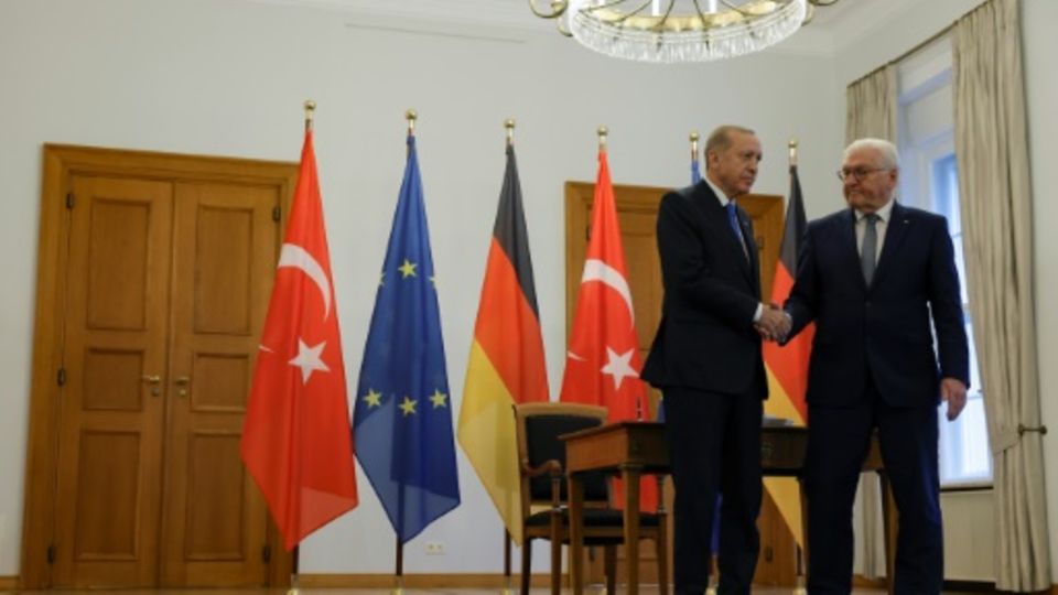 Steinmeier beim Treffen mit Erdogan