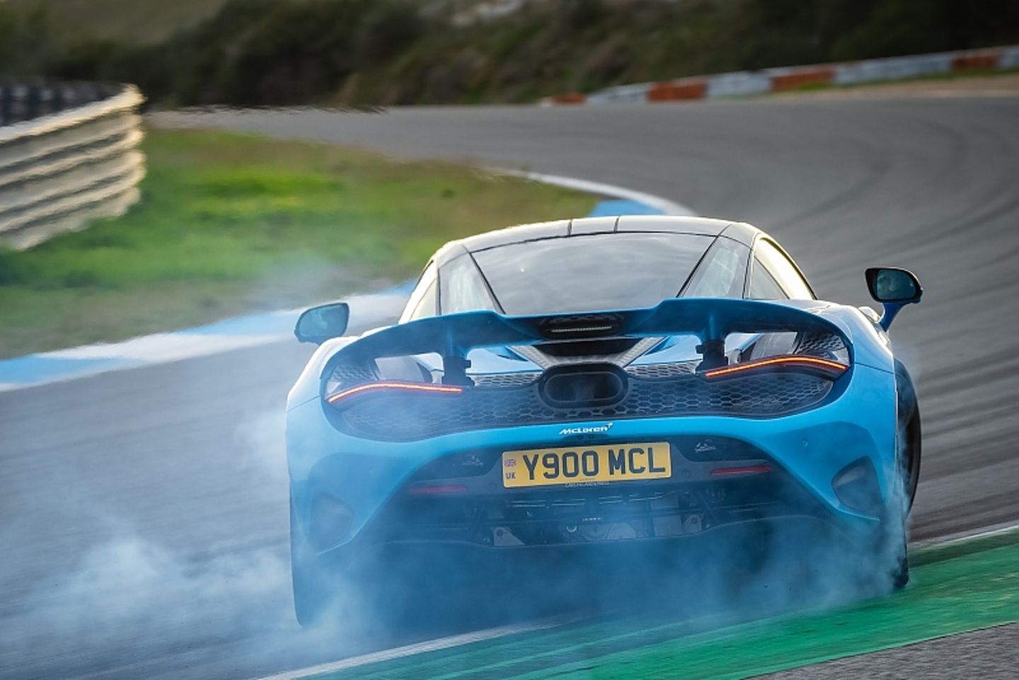 McLaren 750S