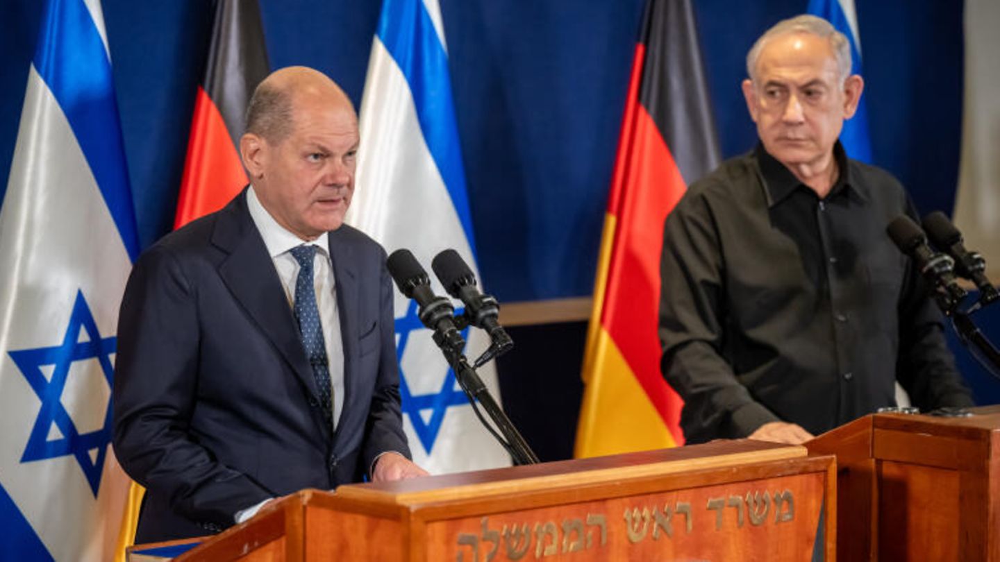 Chancellor Olaf Scholz Stands for Two-State Solution & Criticizes