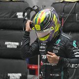 Er musste bei der Siegesfeier zuschauen: Rekordweltmeister Lewis Hamilton schaffte es im Qualifying nicht ins Q3, musste sich mitz dem zehnten Startplatz zufrieden geben. Am Ende reichte es nur für Platz 7.