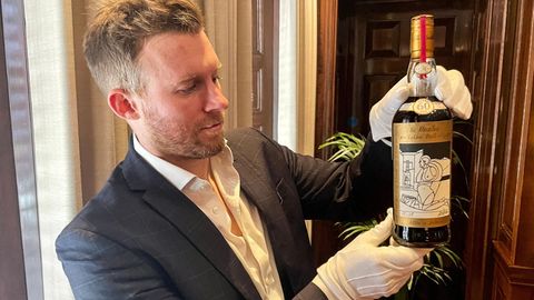 Der Schätzpreis für die Whisky-Flasche "The Macallan 1926 Adami" lag bei rund 750.000 Pfund