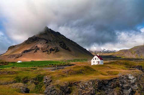Island besteht zu großen Teilen aus erkaltetem Magma