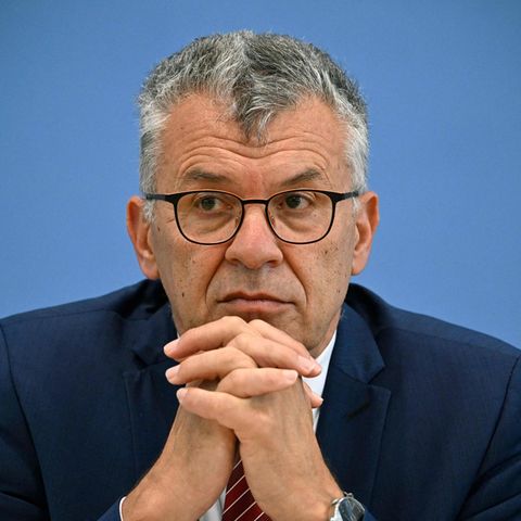 Staatsekretär Gatzer (SPD): Das Zentrum in der Krise