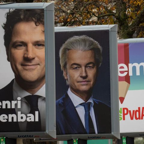 Wahlplakate in Den Haag