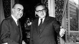 Luis Carrero Blanco (links neben dem ehemaligen US-Außenminister Henry Kissinger)