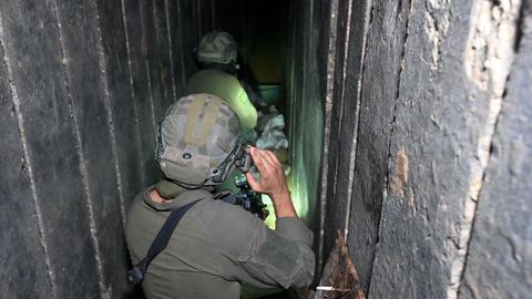 Israelische Armee führt durch Hamas-Tunnelsystem unter Krankenhaus
