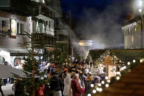 Weihnachtsmarktgedränge