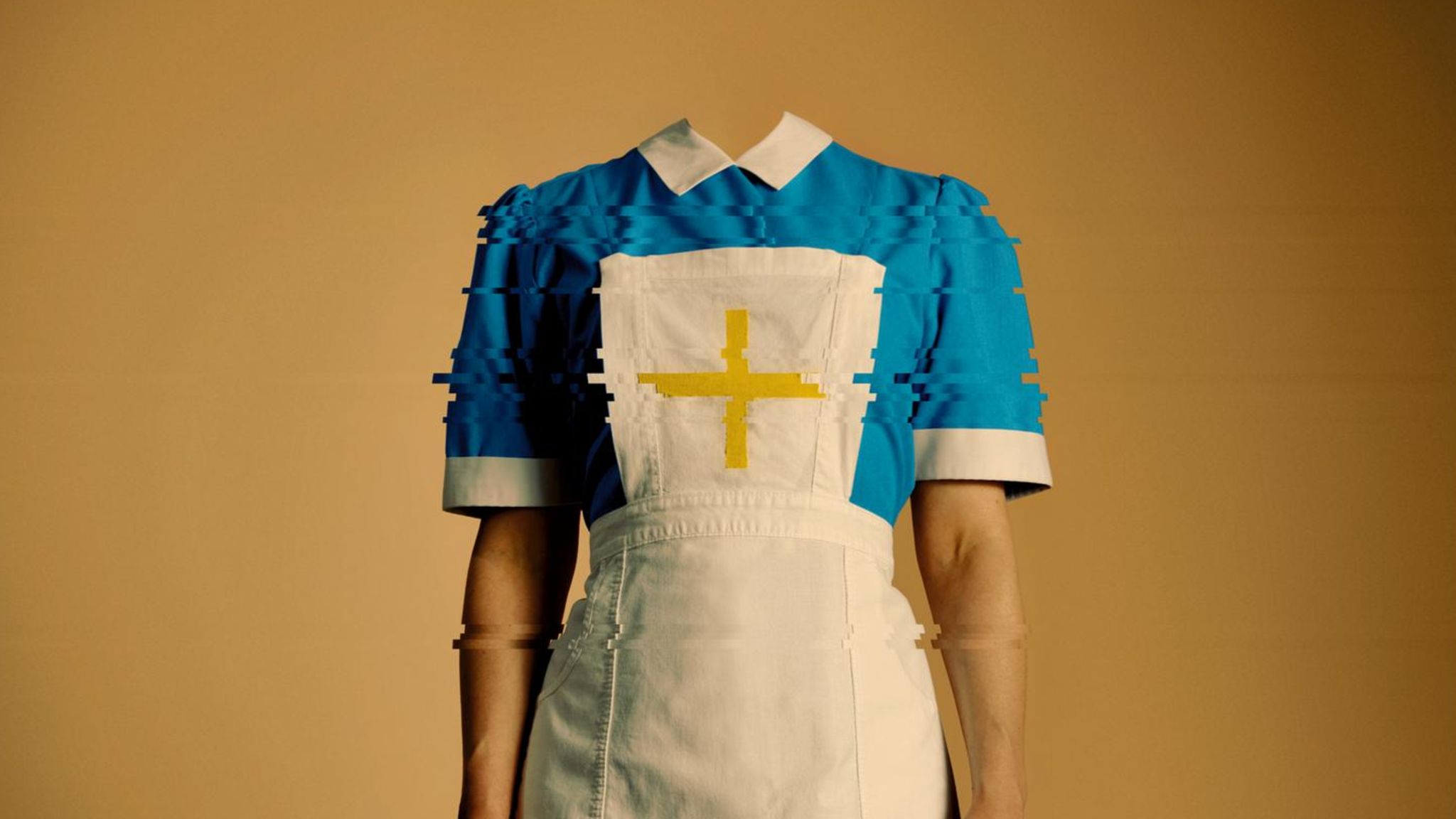 Krankenschwester mit wegretuschiertem Kopf